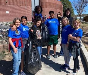 GWE students lead “Chamisa Elementary School Clean Up Days” in White Rock.